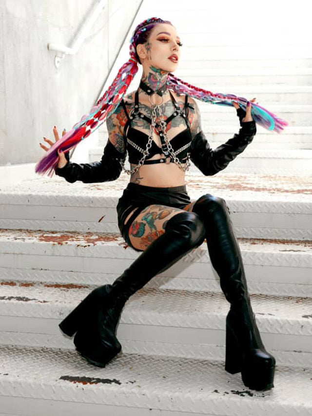 Taboo harness *