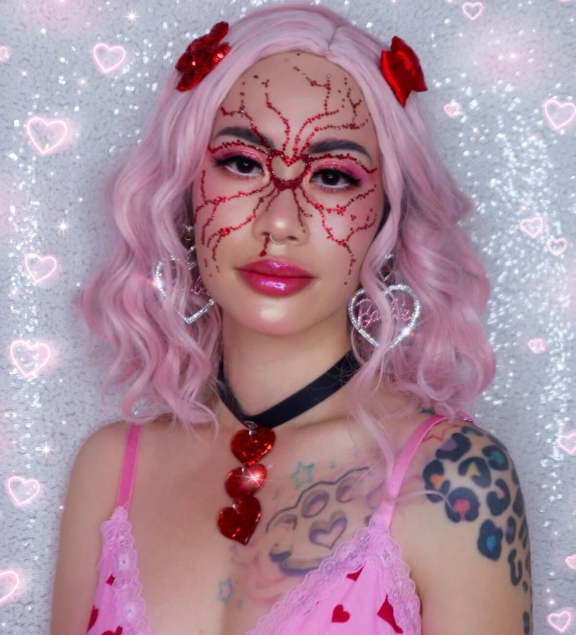 More than love choker *