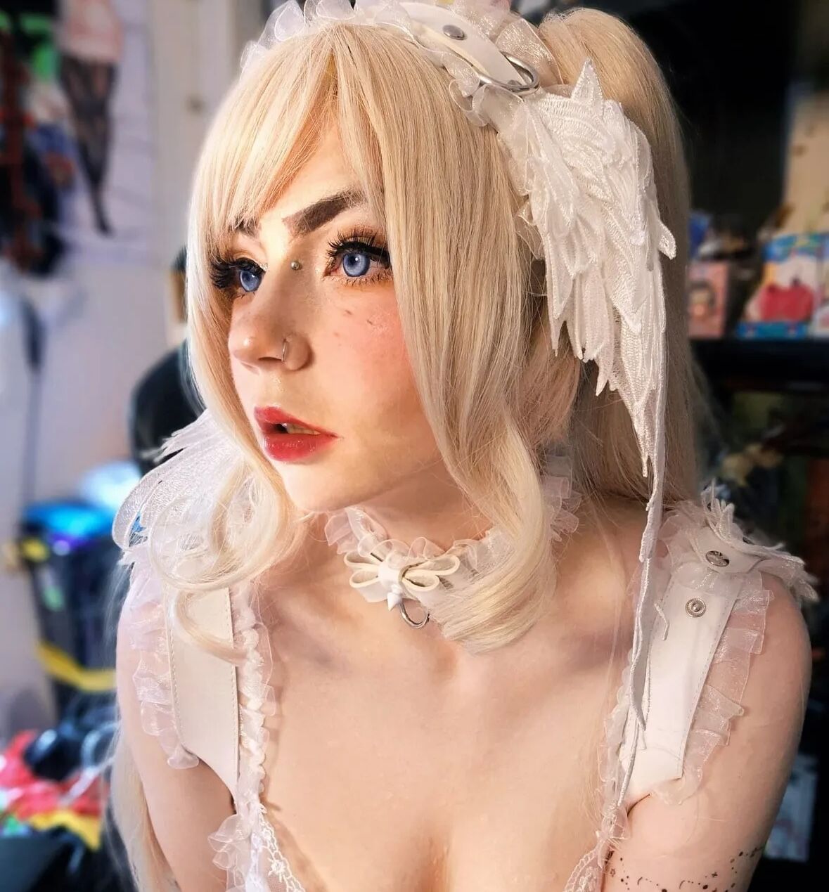 Your angel choker *