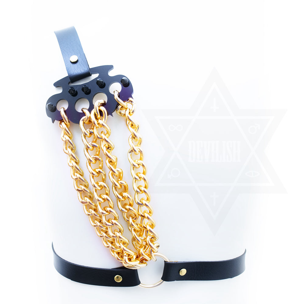 Dark knuckle harness