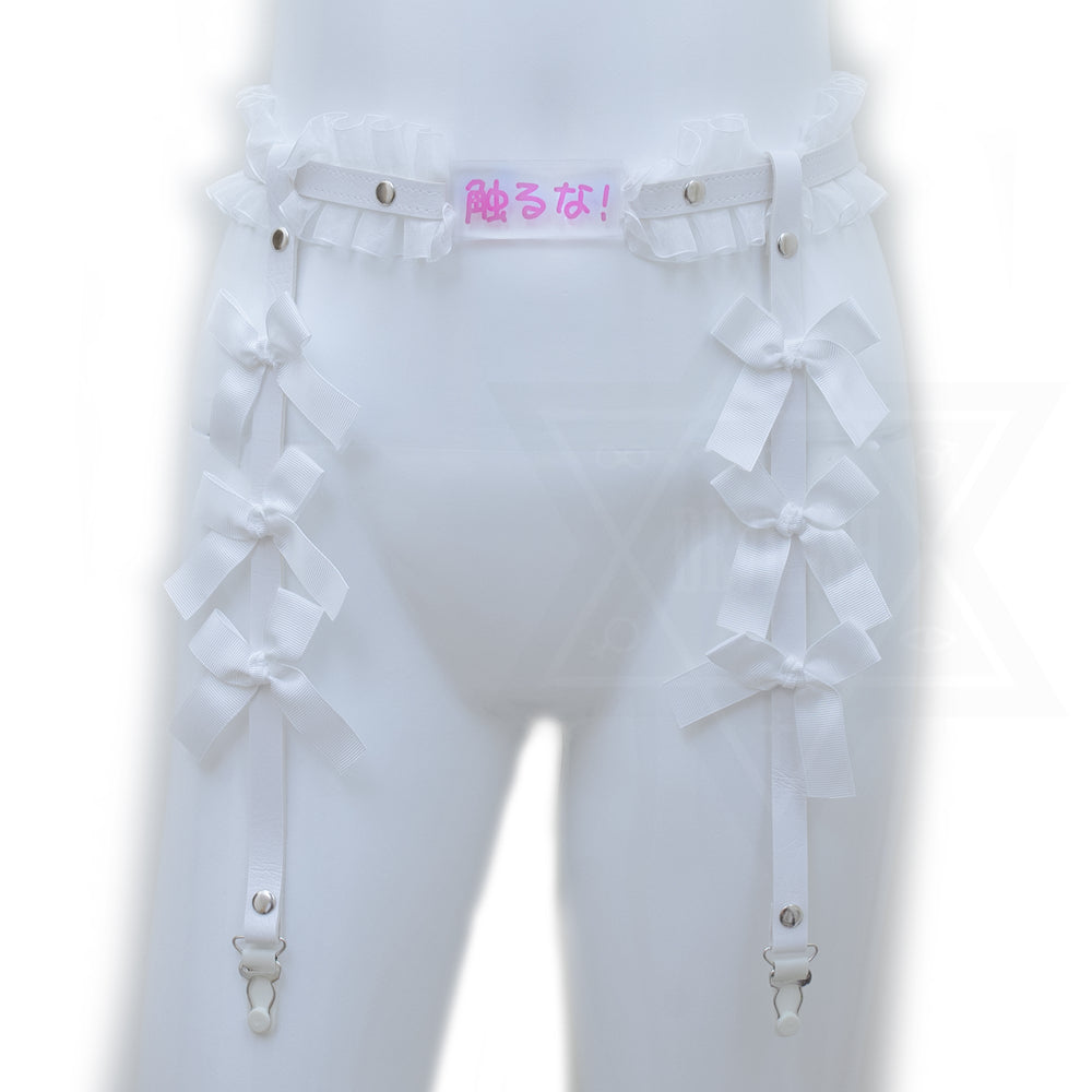 Don't touch me garter belt DEVILISH Don't touch me garter belt DEVILISH