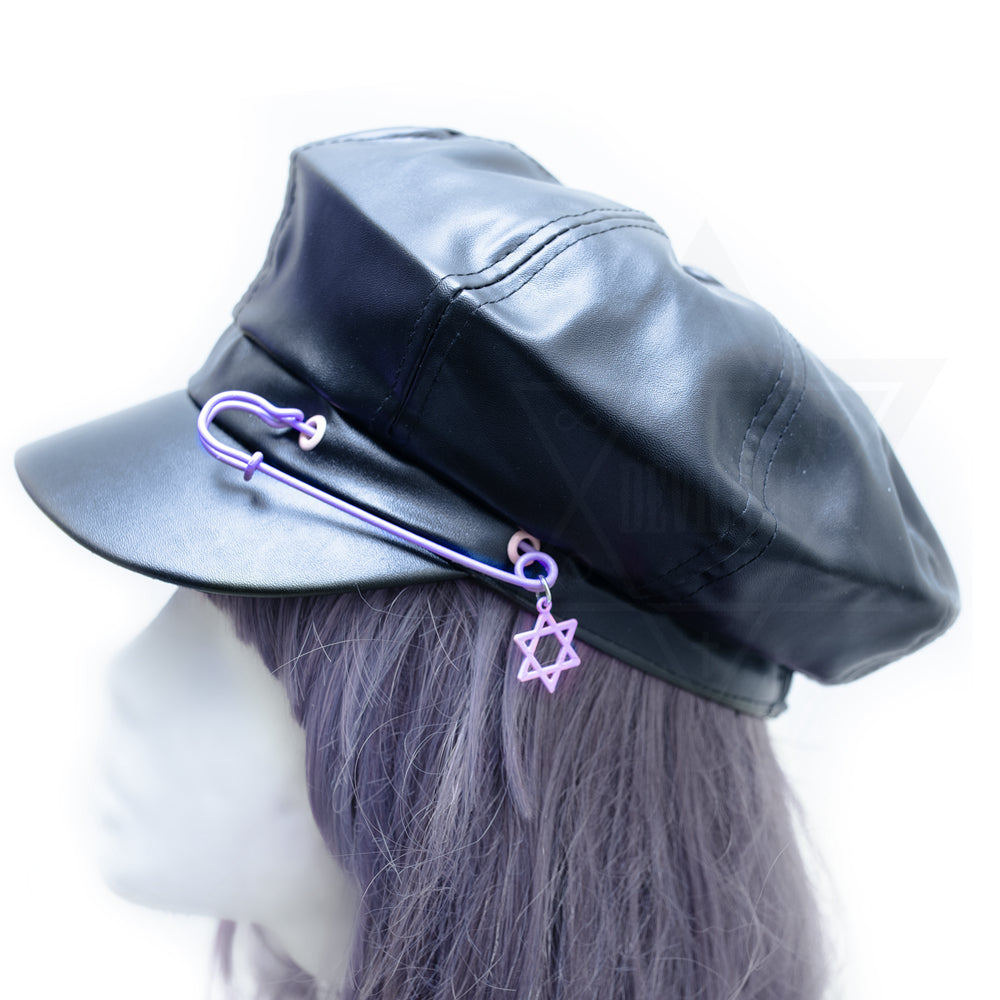 Hexagram hat