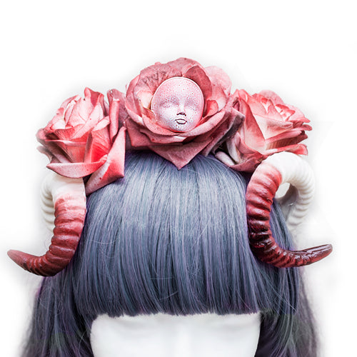 Bloody doll hairband