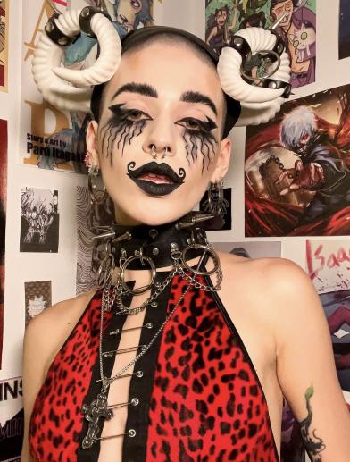 Bondage horns headpiece