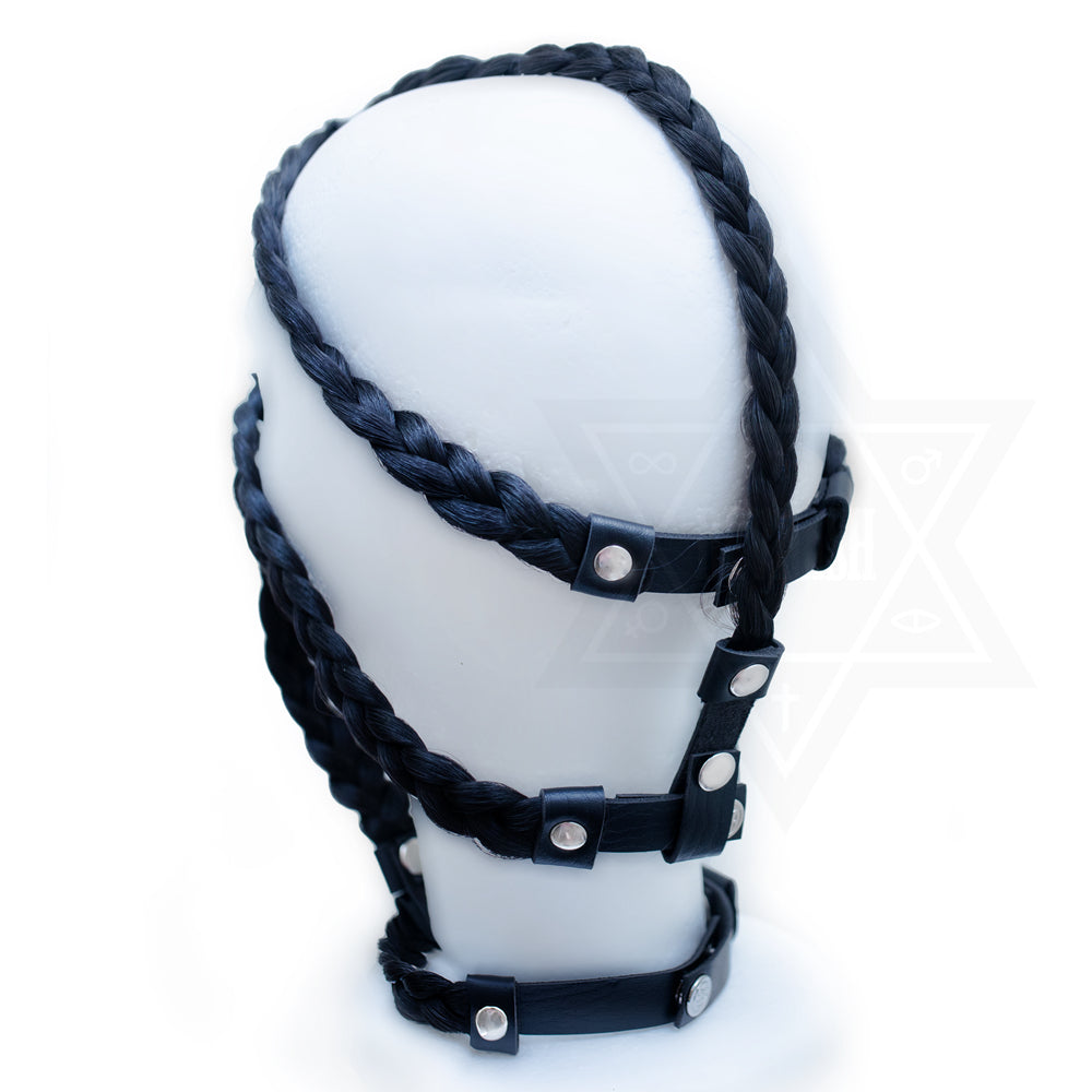 Hairy face harness