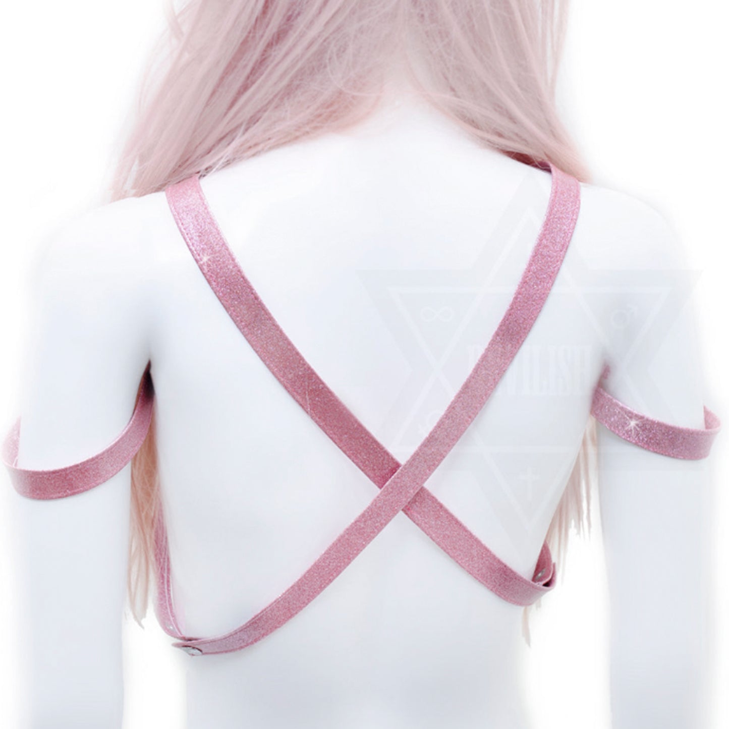 Fighting for love harness*