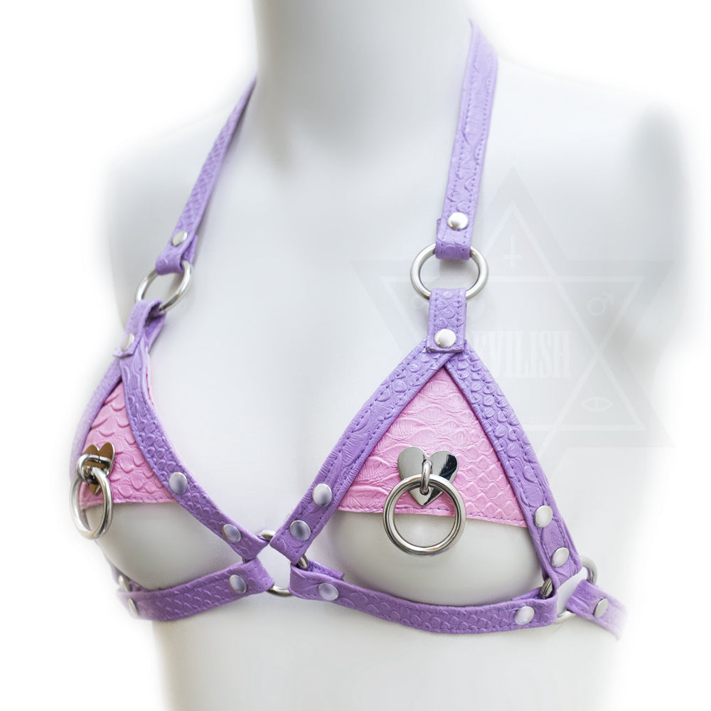 pastel snaky harness