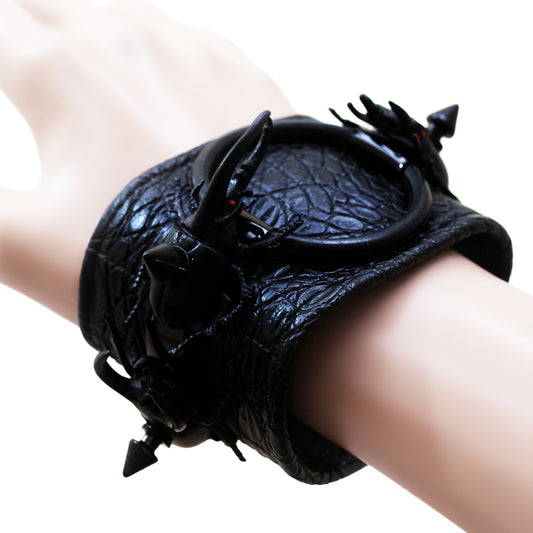 Immortal bangle