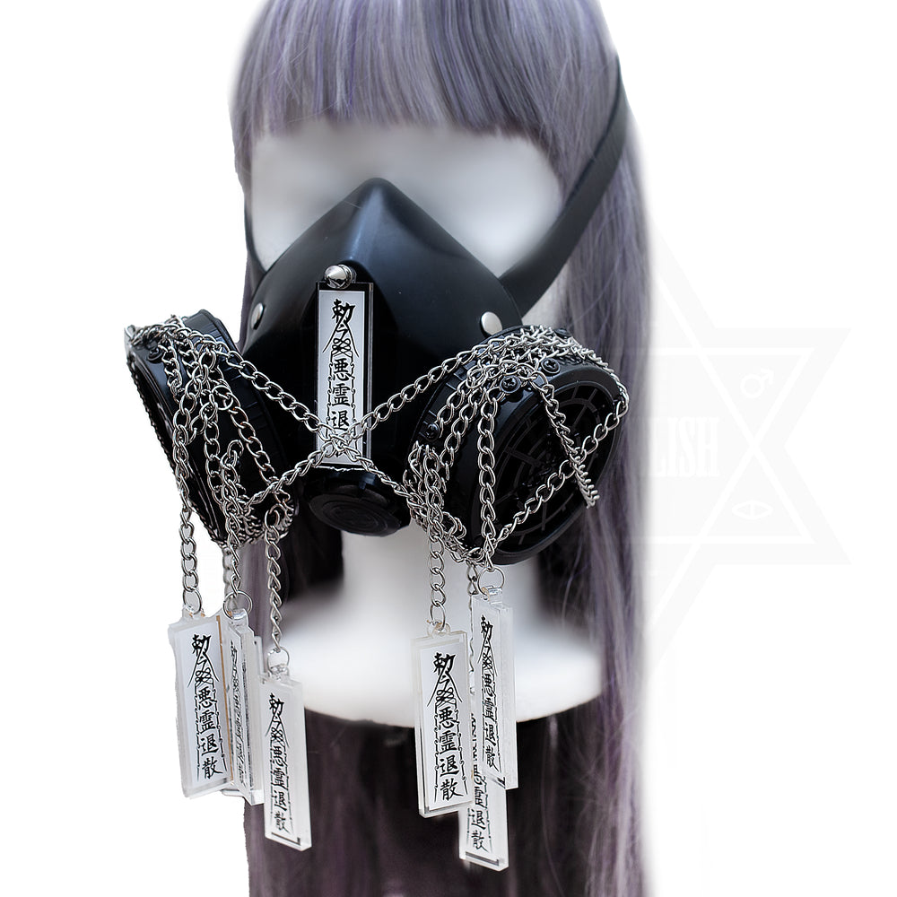 Spells gas mask