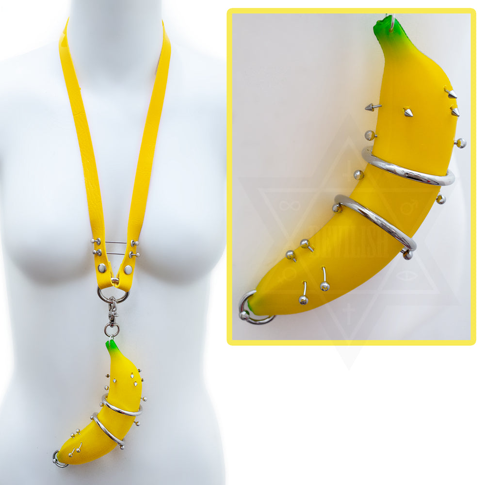 Go bananas necklace
