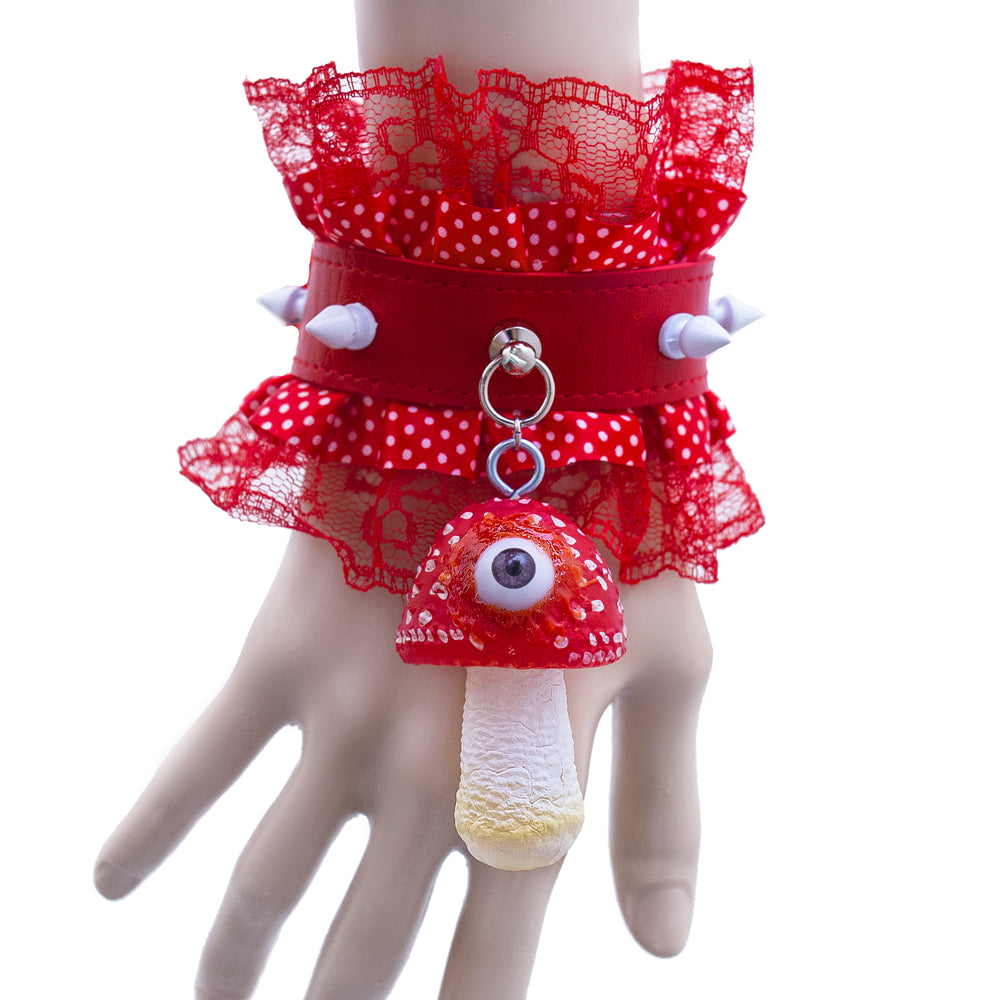 Poisonous bangle – DEVILISH