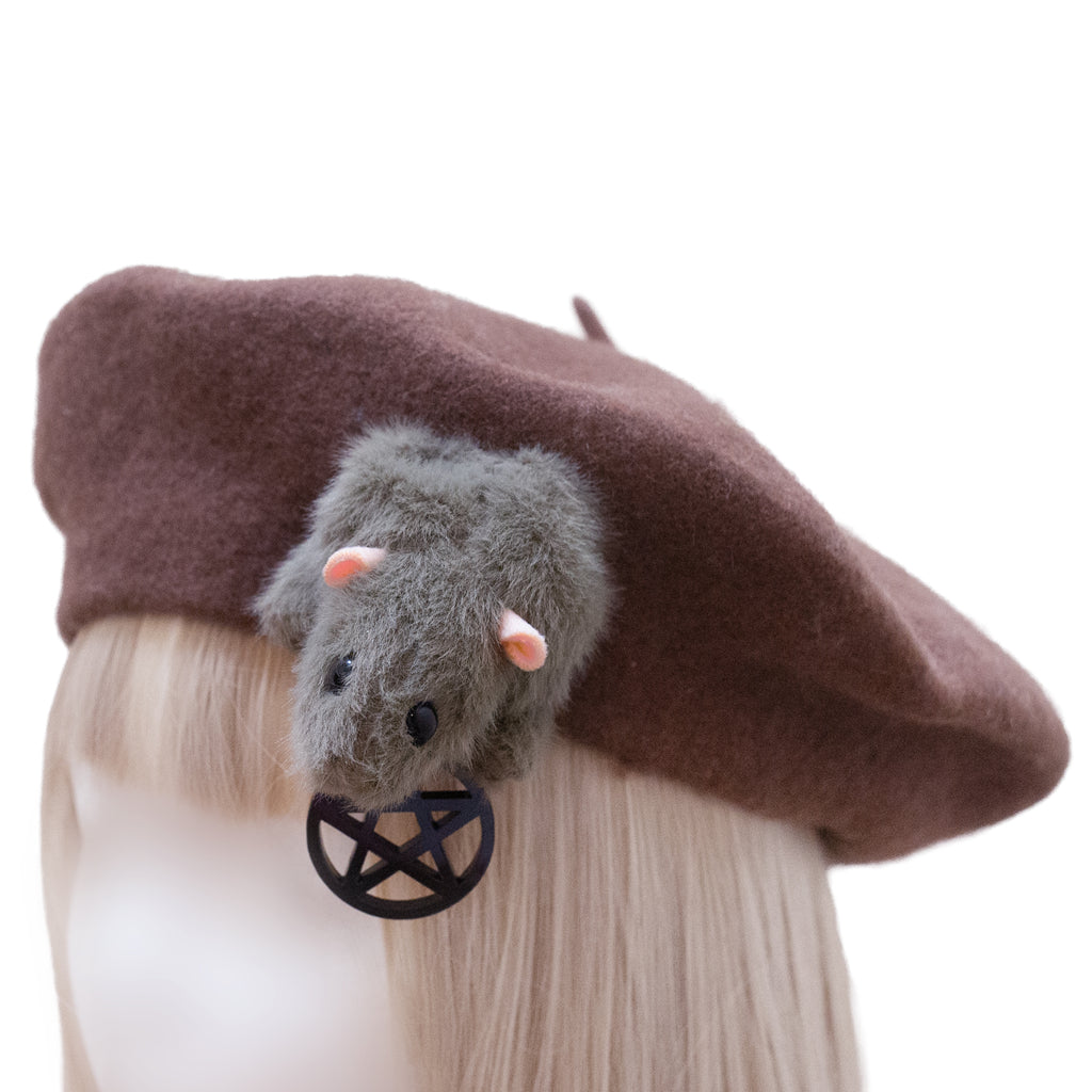 Fancy rat beret