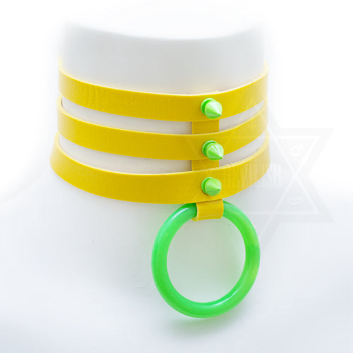 Banana shock choker