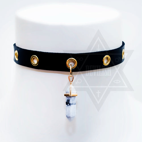 Disillusion pendant choker*