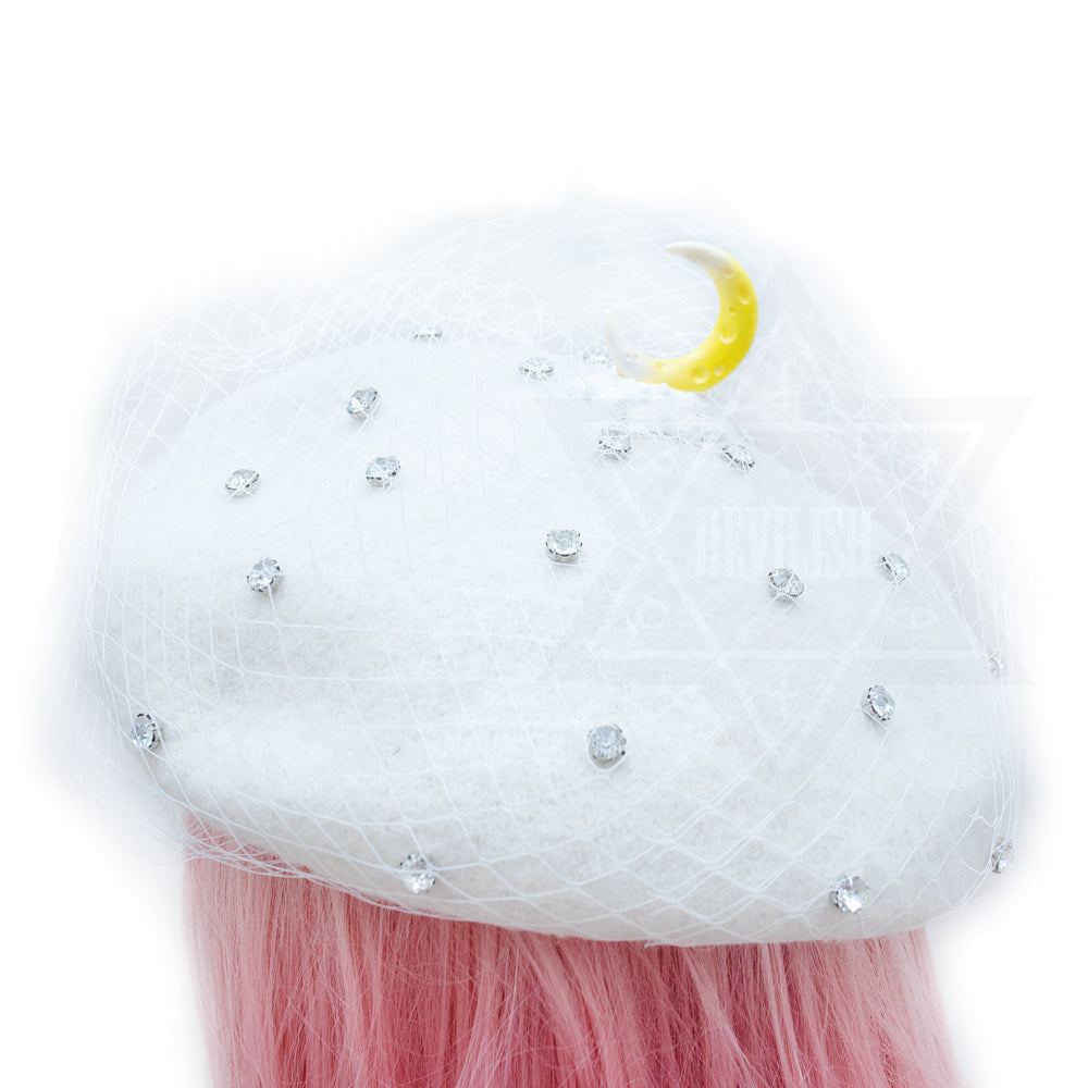 Moonlight beret