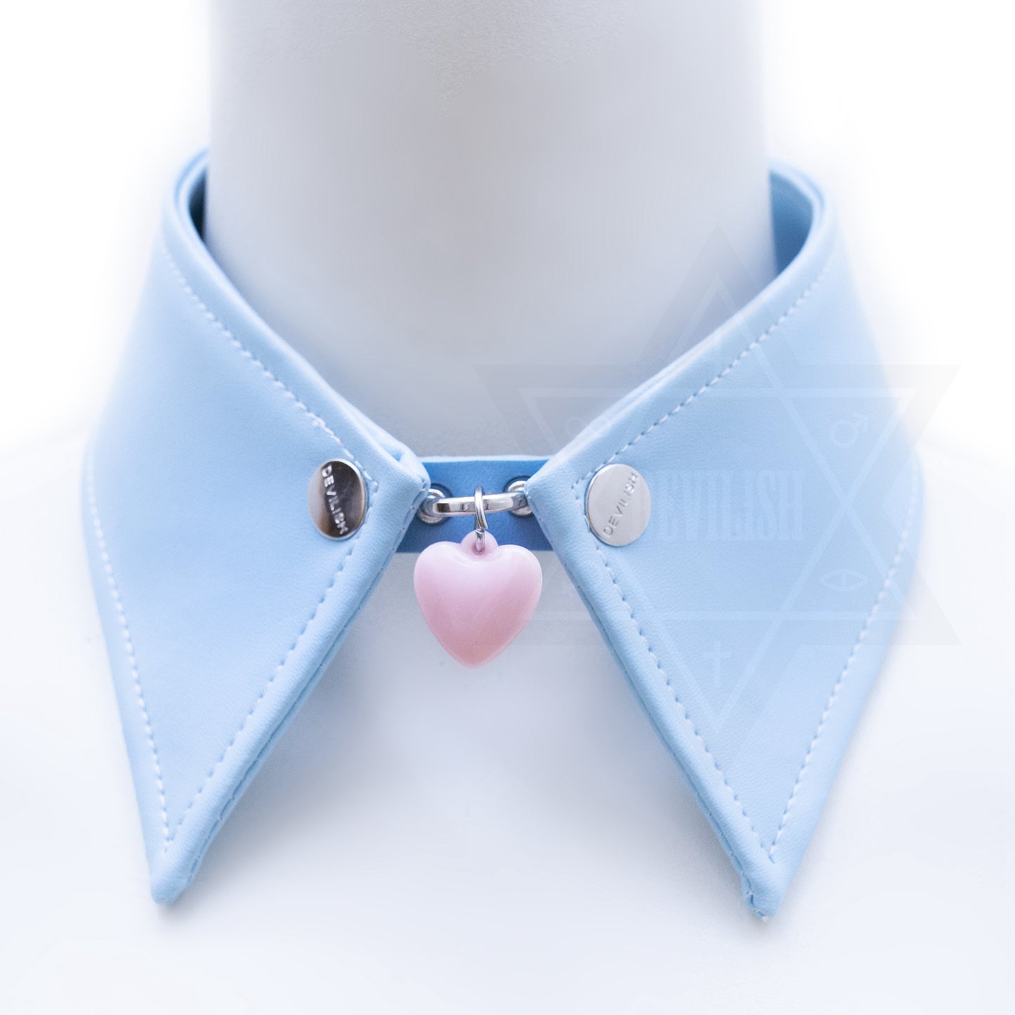 pastel blue collar