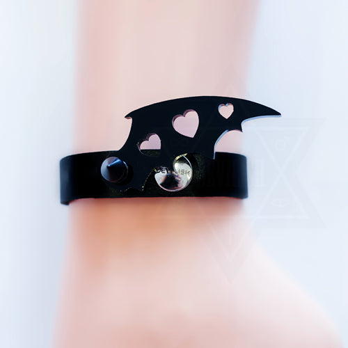 Monsterizing ankle cuff