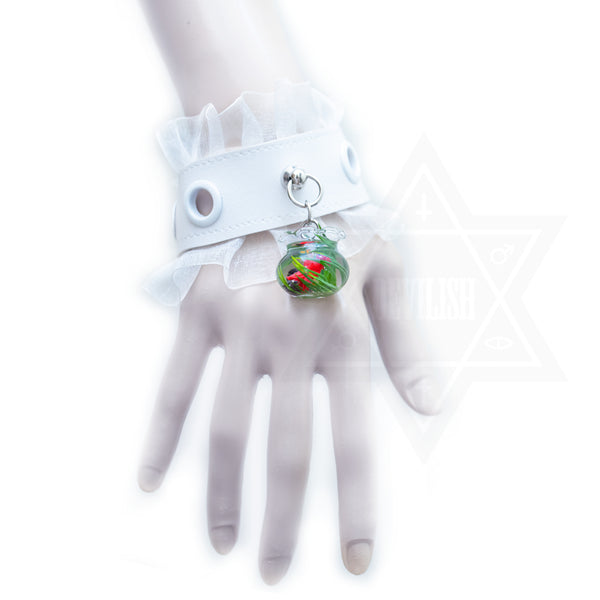 Live in bubbles bangle