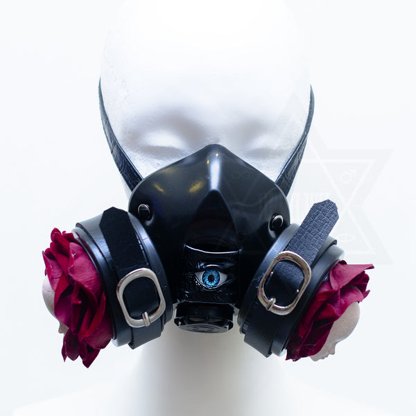 DARK wonderland gas mask