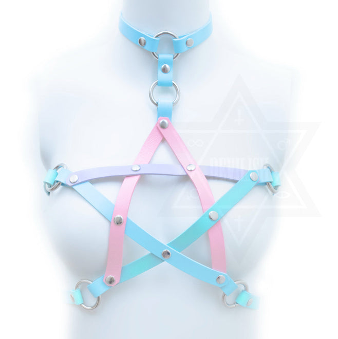 Pastel pentagram harness