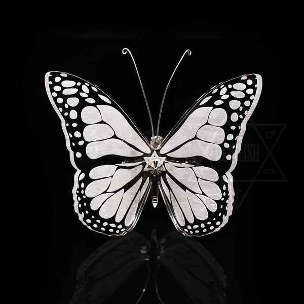 Devilish butterfly Bangle*