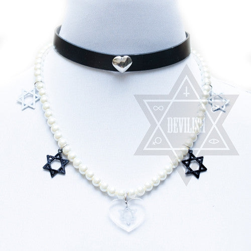 Pearl hexagram necklace