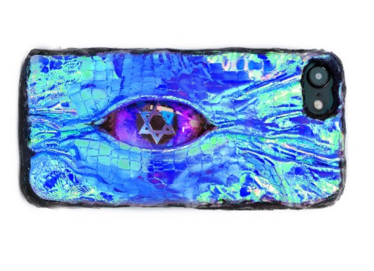 Magical eye phone case
